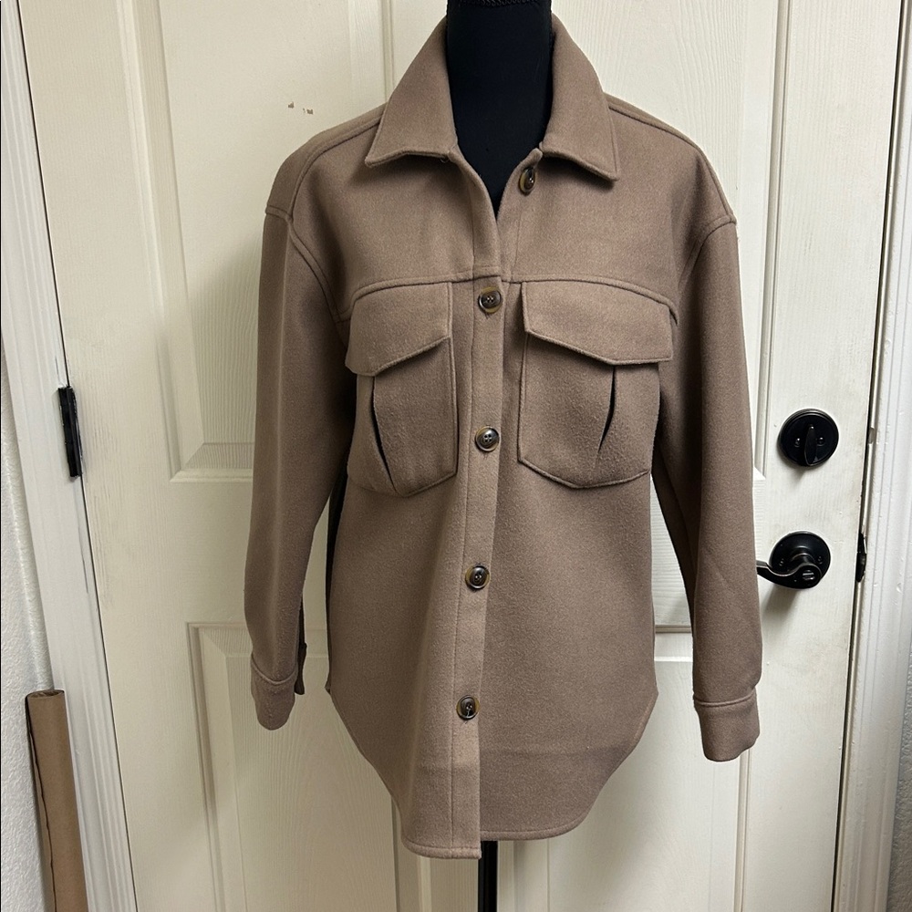 Love Tree Small light brown Jacket with pockets, 100% Polyester, EUC